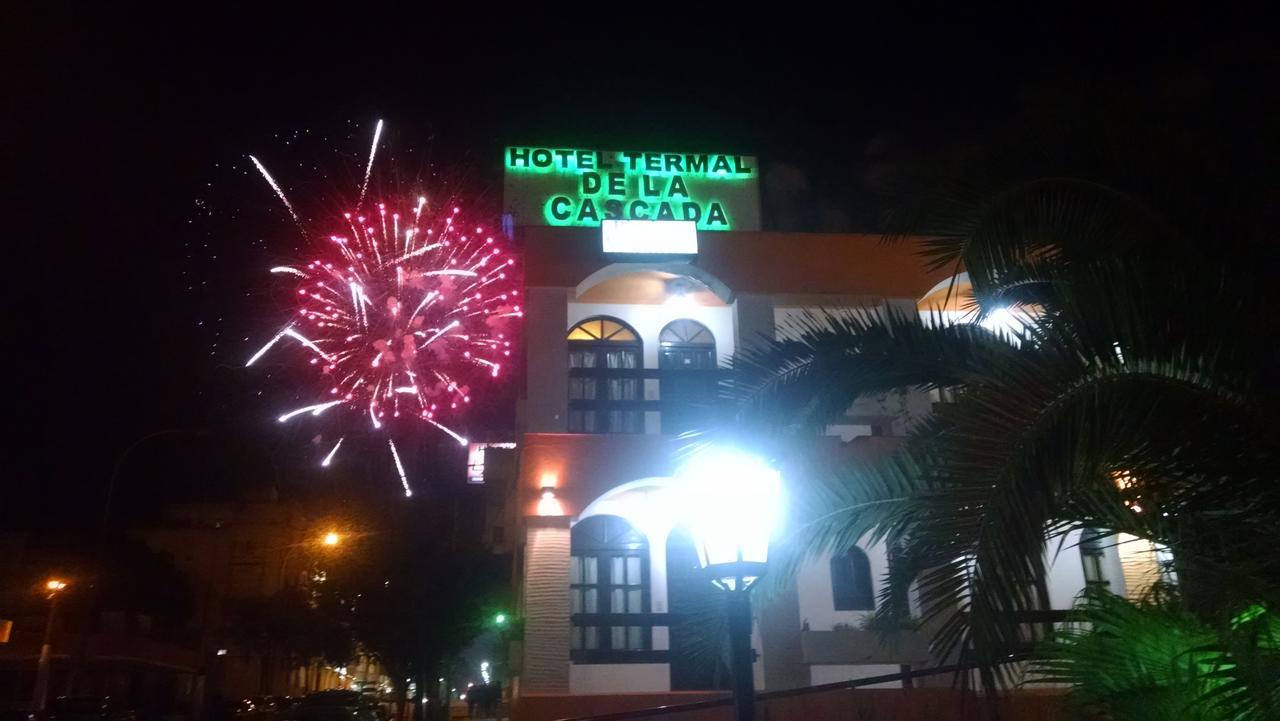 Hotel De La Cascada Termas de Río Hondo Exterior foto